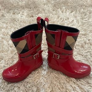 Kids Burberry Mini-Buckle Rain Boots
